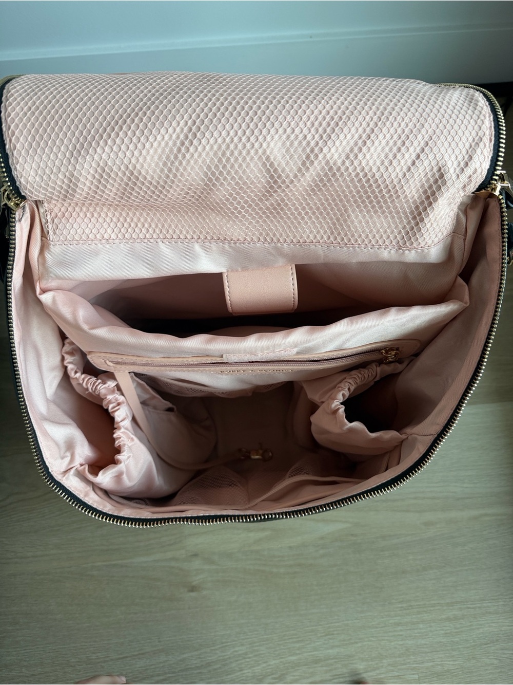 Poppy & Peonies Carryall Backpack - Like New - Picture 5 of 7